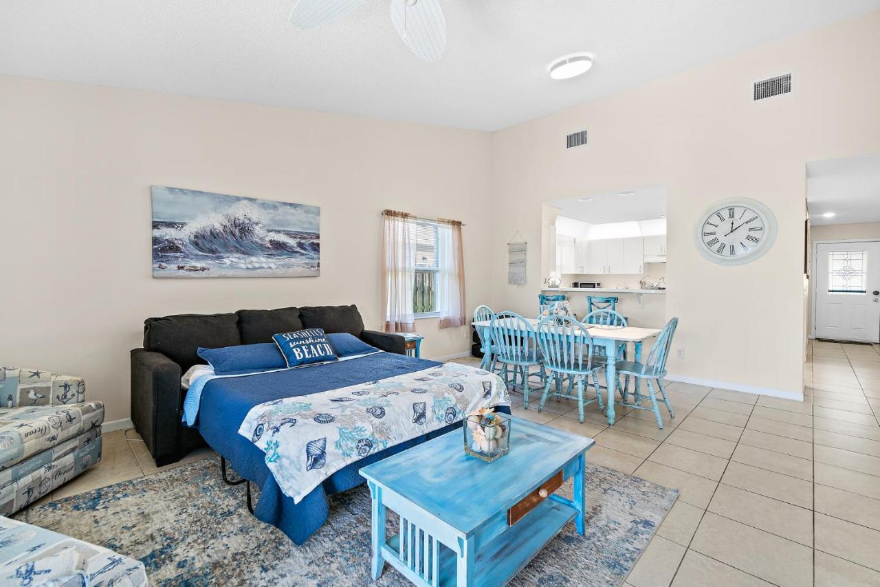 Serene Seaside Retreat - Dog Friendly - 2Br Townhouse With Shared Heated Pool Steps To Paradise Beach! Melbourne Exterior foto