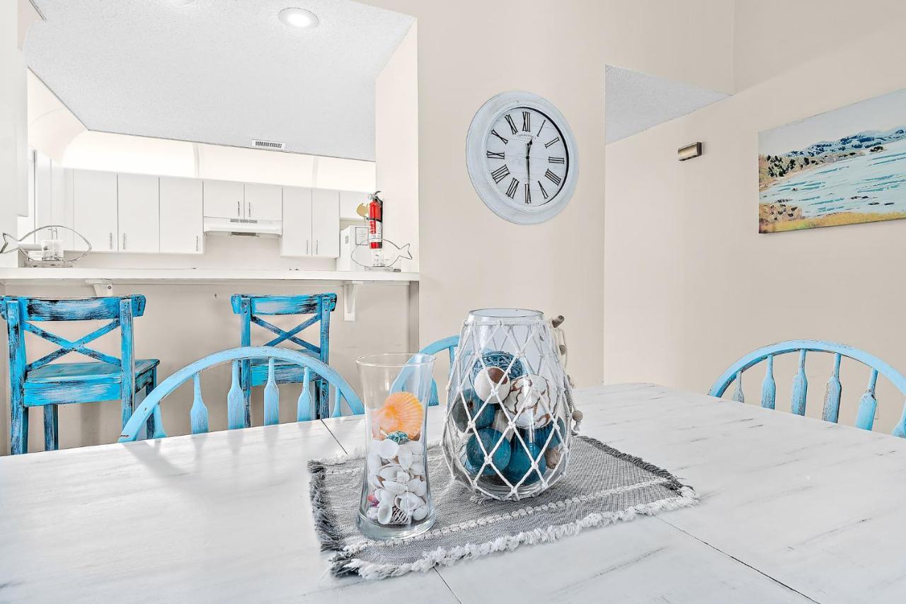 Serene Seaside Retreat - Dog Friendly - 2Br Townhouse With Shared Heated Pool Steps To Paradise Beach! Melbourne Exterior foto